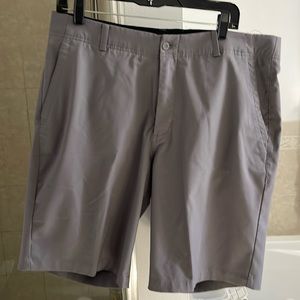 Men’s Nike dry, fit short/hybrid shorts, flat front gray